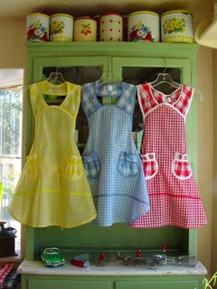 aprons1.jpg