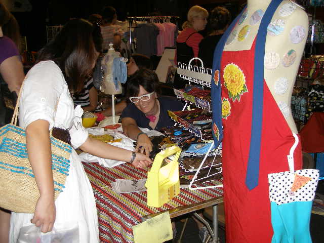 Good gravy. I promise my next craft fair booth will look 100 times better. DUCF 2007, Majestic Theater.
